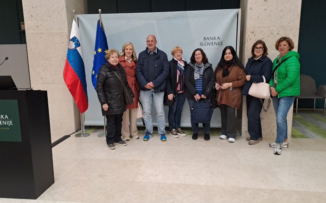 Seniorji v akciji: finančna pismenost v praksi